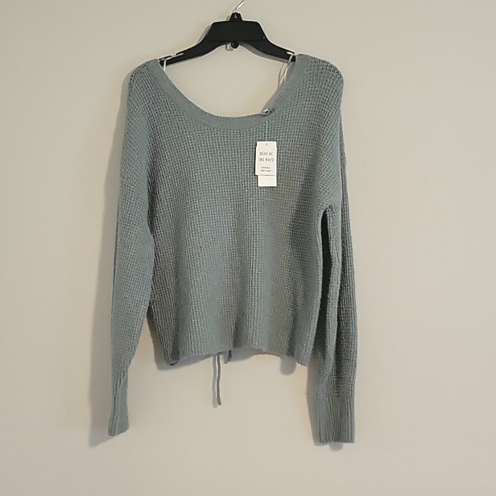 Pink Rose mint green sweater 😍